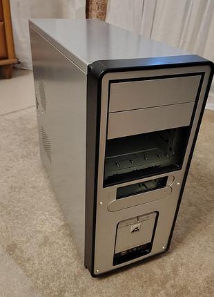 Алюминиевый корпус enermax atx mid-tower