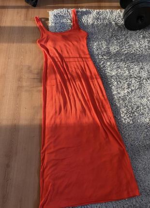 Довга яскрава сукня -майка  з віскози bershka m❤️