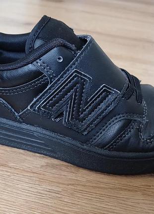 Кроссовки new balance, оригинал. р33