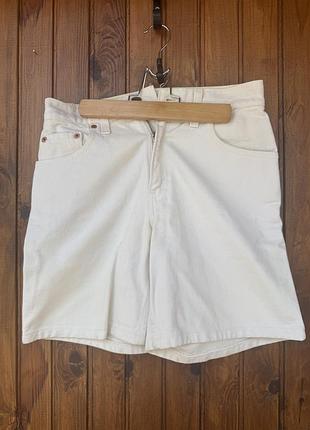 Шорти levi’s . молочного кольору, розмір 34 р