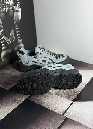 Asics pickax 4