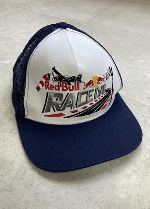 Кепка тракер vintage red bull race day racing trucker hat