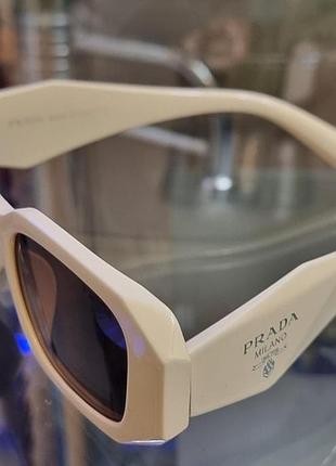 Сонцезахисні окуляри prada pr17ws cream/brown