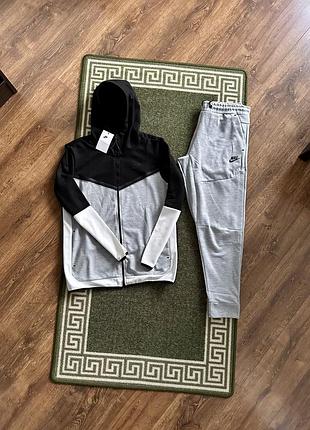 Спортивний костюм nike tech fleece
