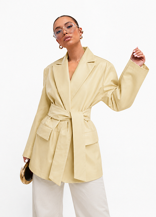 Стильная кожаная куртка жёлтая asos edition