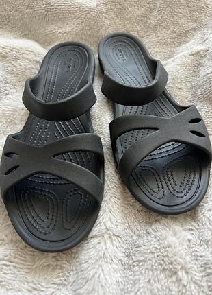 Жіночі crocs
