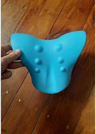 Массажная подушка, массаж шеи, растяжение шеи.