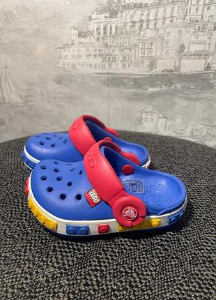 Crocs lego
