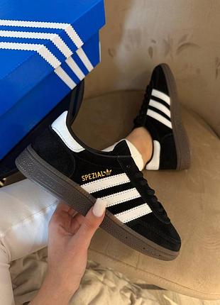 Стильные женские кроссовки adidas spezial black