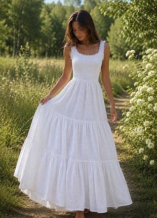 Біла сукня з прошви в стилі d&g, р. s