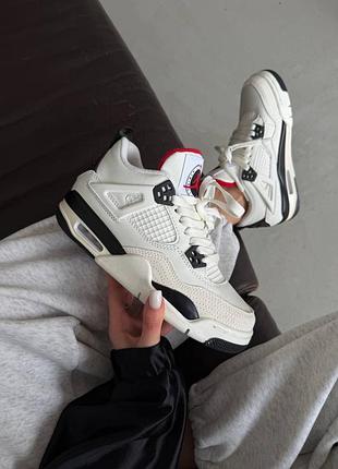 Жіночі кросівки air jordan retro 4