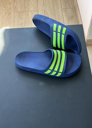 Тапки adidas 4
