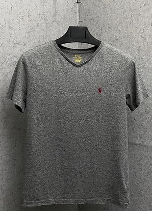 Сіра футболка від бренду polo ralph lauren