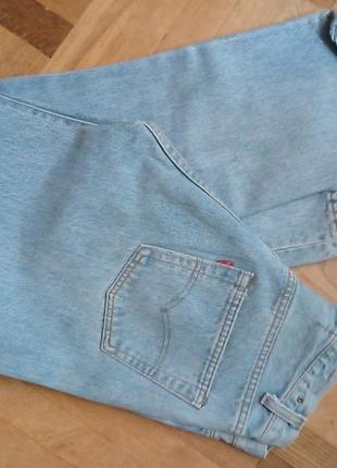 Жіночі джинси levi's світло-блакитні