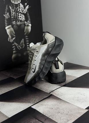 Nike ava rover 4