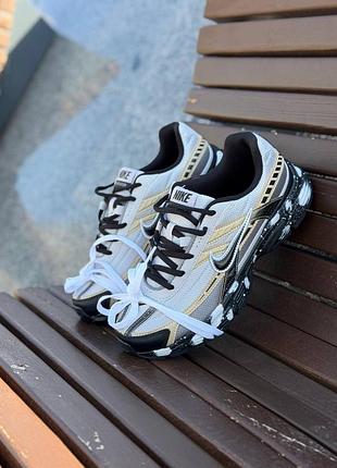Nike initiator 2
