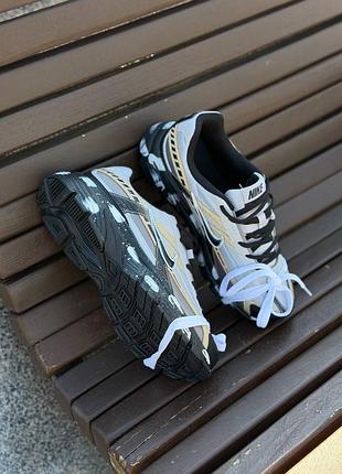 Nike initiator 3
