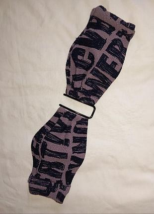 Верх к купальнику лавандовый принт,слова, размер 8 h&amp;m