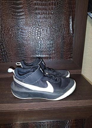 Кросівки nike