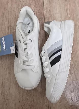 Кросівки pepperts 32