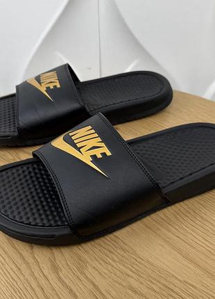 Оригінальні шльопанці nike