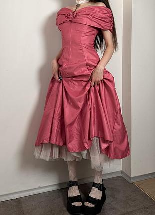 Неймовірна вінтажна рожева сукня з бантом лоліта lolita vintage retro авангард вінтаж ретро весільна сукня принцеса