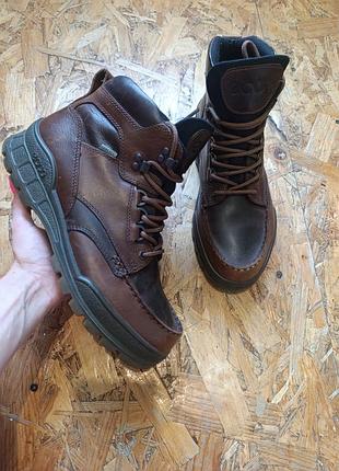 Оригинальные кожаные ботинки на мембране не промокаемые ecco gore-tex
