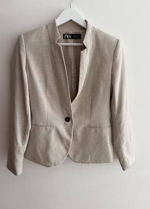 Жіночий піджак zara , розмір s/m