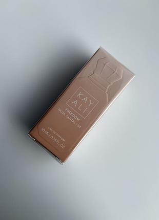 Парфумована вода kayali freedom musk santal