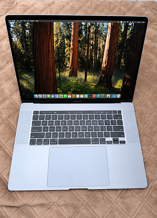 Macbook pro 16 2019 i7 / 16gb / 512gb / идеальное состояние / 195 циклов