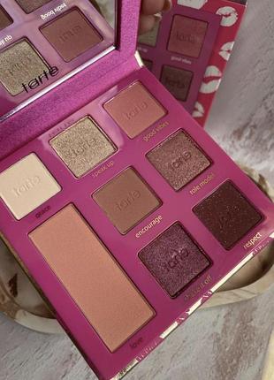Палетка тіней та румʼяна tarte leave your mark volume ii eyeshadow palette