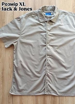 Мужская рубашка на короткий рукав фирмы jack &amp; jones