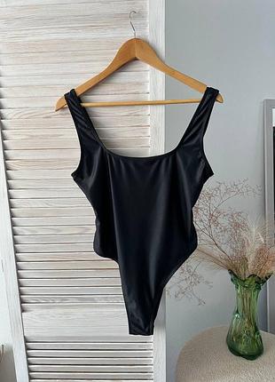 Купальник черный с квадратным вырезом boohoo