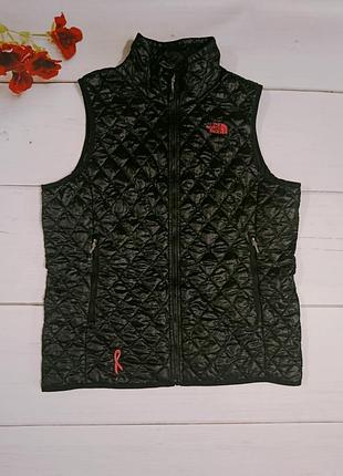 Чорна пухова жилетка безрукавка жіноча the north face (оригінал)