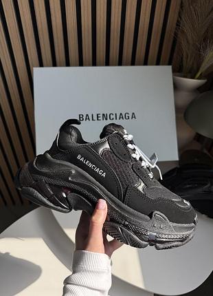 Жіночі кросівки balenciaga triple-s black 36-37-38-39-40