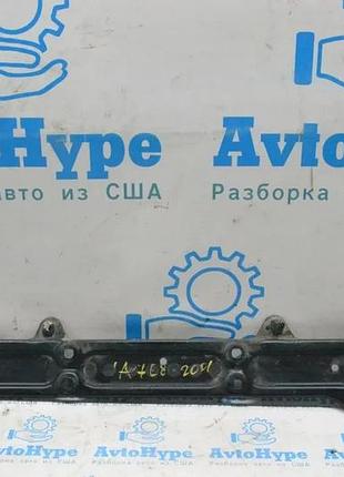 Распорка днища центр audi a7 c8 19-25