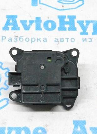 Актуатор моторчик привод печки (кондиціонер) nissan qashqai 21- 27732-6um9c