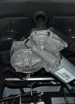 Трапеція двірників із моторчиком зад nissan qashqai 21-