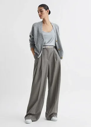 Невероятные стильные широкие брюки reiss