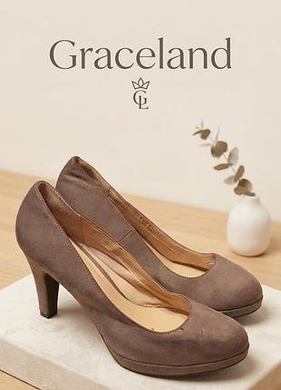 Женские туфли,литные, недороги
човники,graceland,р.39