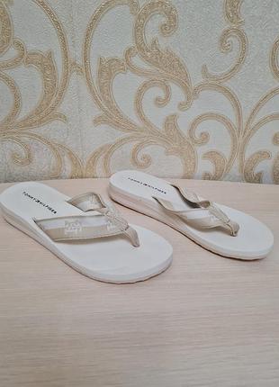 В'єтнамки tommy hilfiger mitzie 24d оригінал