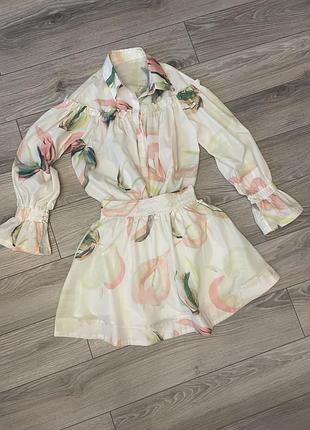 Костюм у стилі zimmermann