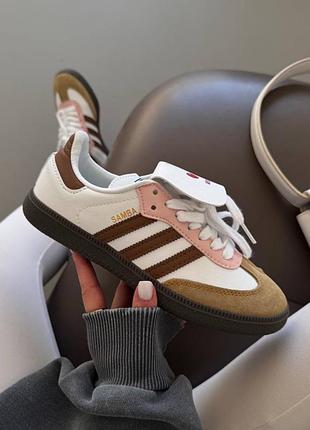 Adidas samba
white / cherry / brown premium