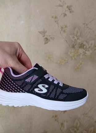Кроссовки skechers на стопу 21 см новые