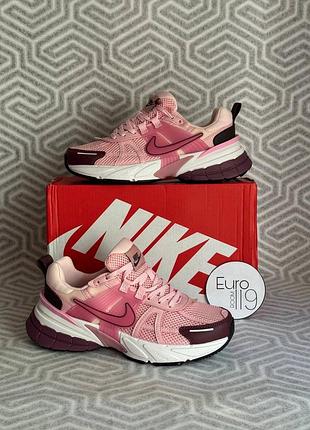 Кроссовки nike v2k run розовые в наличии