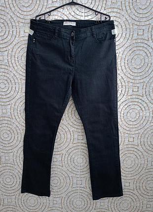 Фирменные джинсы черного цвета бренд papaya denim.