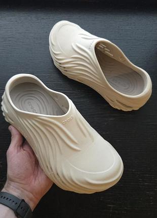 Crocs echo wave almond tint 4