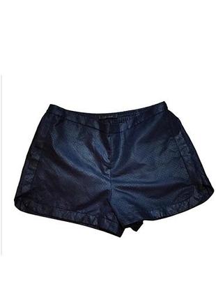 Шорти з перфорацією zara