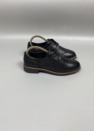 Жіночі туфлі дербі clarks griffin lane в гарному стані, оригінал 37/23,5 см