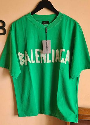 Футболка чоловіча balenciaga